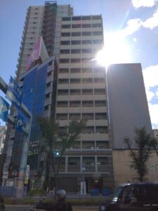 大阪市北区｜マンション外壁塗装・タイル補修・駐輪場塗装工事｜費用1,800万円・工期3ヶ月【施工事例】