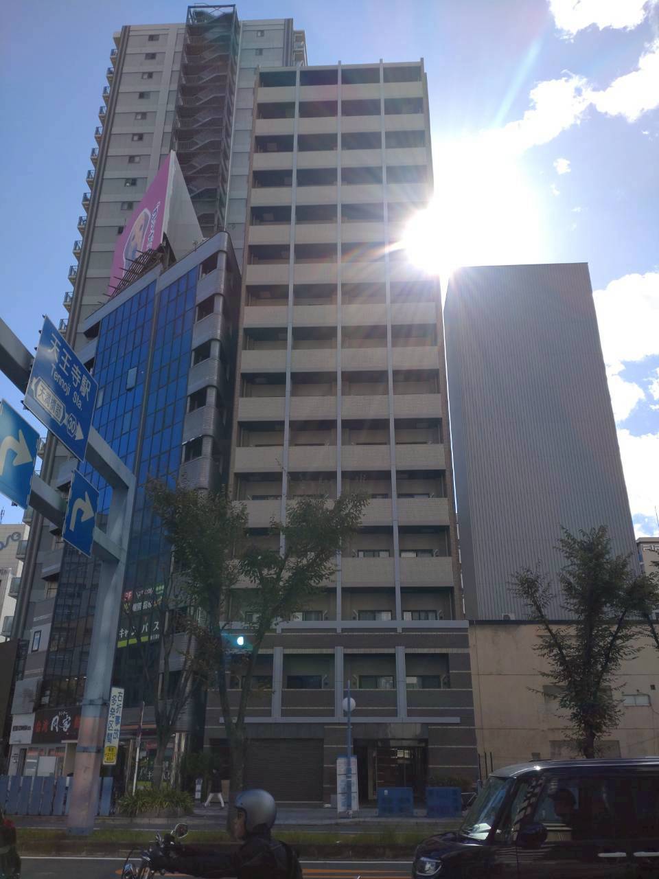 大阪市北区｜マンション外壁塗装・タイル補修・駐輪場塗装工事｜費用1,800万円・工期3ヶ月【施工事例】